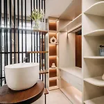 Casa vacanze Luxe House For 4 Personen - Free Parking - 2br *