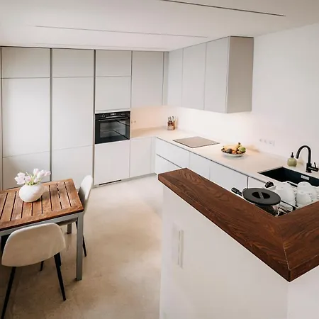 Luxe House For 4 Personen - Free Parking - 2br Prázdninový dům Neuss