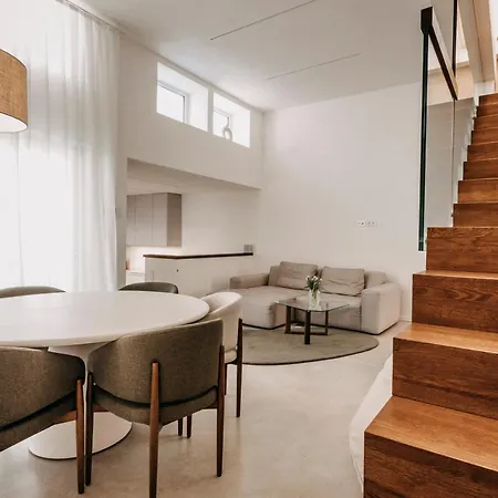 Prázdninový dům Luxe House For 4 Personen - Free Parking - 2br Neuss