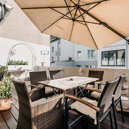 Prázdninový dům Luxe House For 4 Personen - Free Parking - 2br Neuss